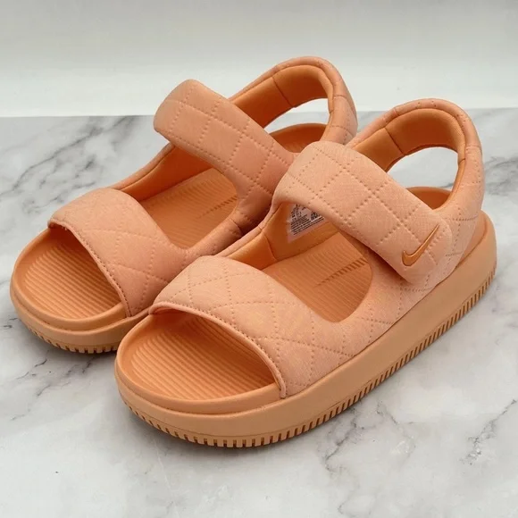 Nike Calm SE Sandals Womens 8 Apricot Agate Quilted Strap HJ9000-800 NWOB - Picture 2 of 14